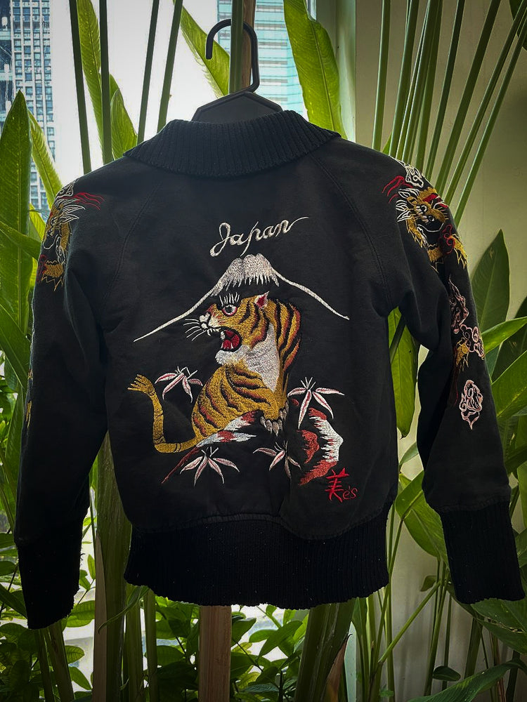 
                  
                    Japan Bomber Jacket with Hand Embroidery UK 4/6
                  
                
